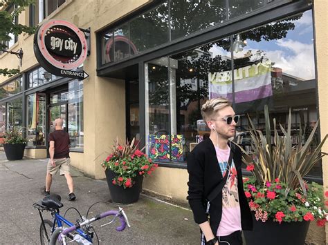 gay dating seattle|Seattle